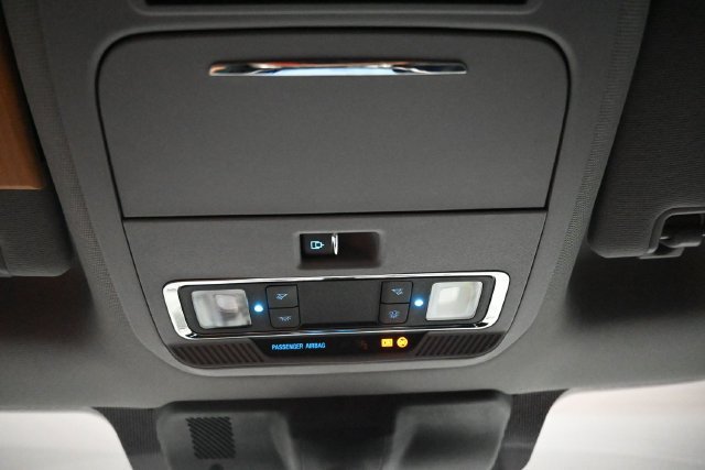 Used 2025 Ford F350 Lariat w/ Lariat Ultimate Package AWD/4WD image 13