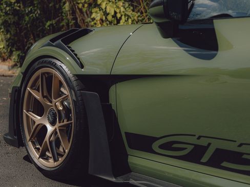 Used 2024 Porsche 911 GT3 RS image 5