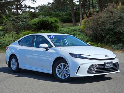 Used 2025 Toyota Camry LE w/ Convenience Package