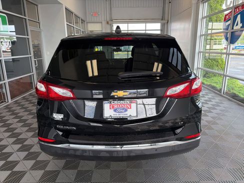 Used 2020 Chevrolet Equinox LT w/ Driver Convenience Package FWD image 5