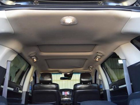 Used 2012 Lincoln MKT AWD image 48
