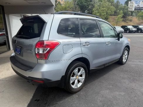 Used 2015 Subaru Forester 2.5i Limited AWD/4WD image 6