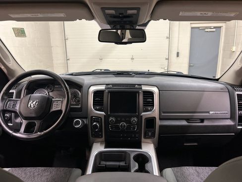 Used 2019 RAM 1500 Big Horn image 15
