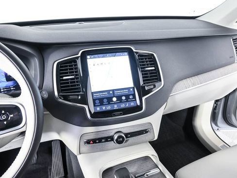 Certified 2024 Volvo XC90 T8 Plus w/ Protection Package Premier AWD/4WD image 14
