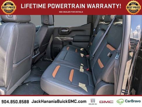 Used 2022 GMC Sierra 1500 AT4 w/ AT4 Preferred Package AWD/4WD image 14