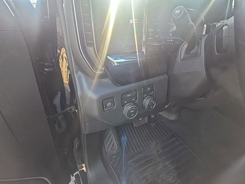 Used 2023 Chevrolet Silverado 1500 LT image 12