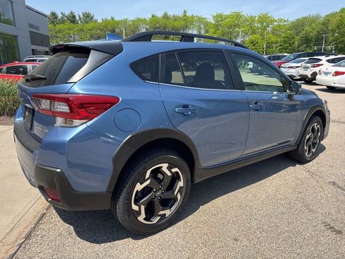 Used 2021 Subaru Crosstrek 2.5i Limited w/ Moonroof Package 1 AWD/4WD image 2