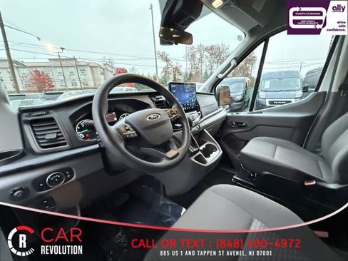Used 2024 Ford Transit 350 XLT image 13