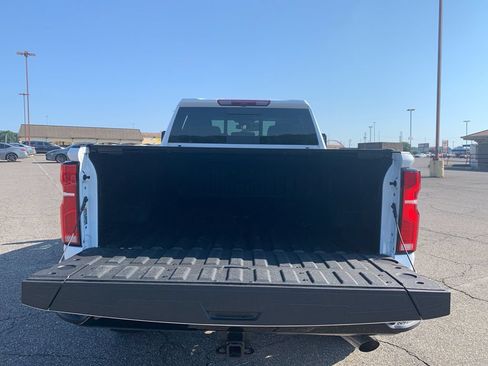 Used 2026 Chevrolet Silverado 2500 LT w/ Trail Boss Package AWD/4WD image 9