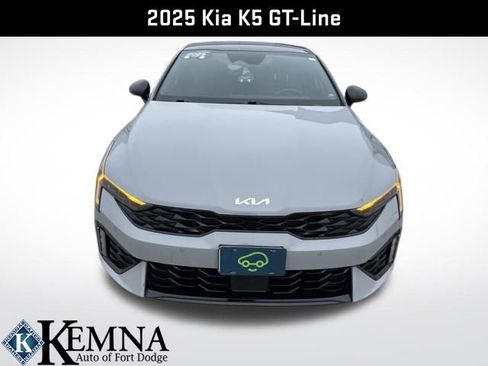 Used 2025 Kia K5 GT-Line w/ GT-Line Premium Package image 10
