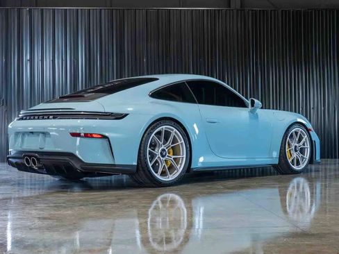 Used 2026 Porsche 911 GT3 RWD image 2
