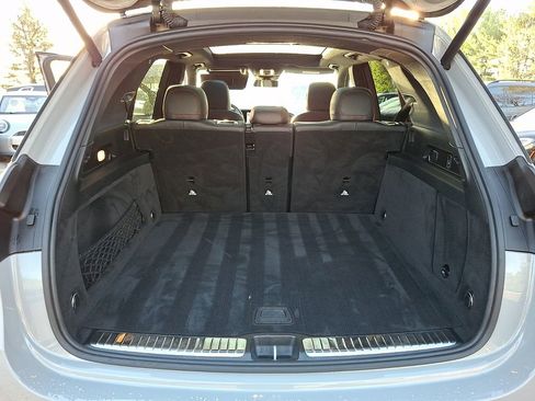 Used 2024 Mercedes-Benz GLE 53 AMG 4MATIC image 25