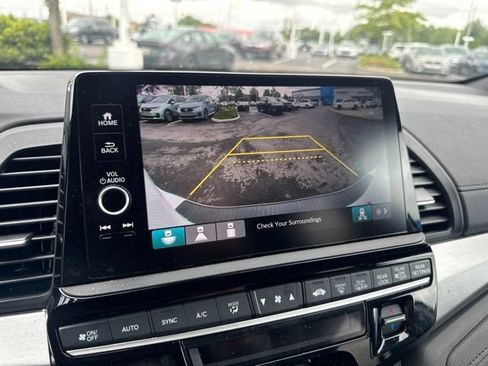 Used 2025 Honda Odyssey Sport-L image 25