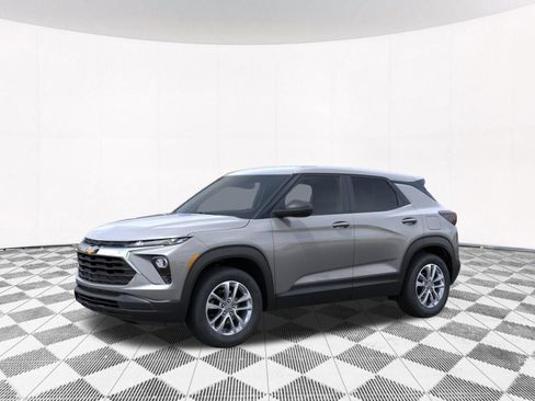 New 2026 Chevrolet TrailBlazer LS w/ LS Convenience Package FWD image 5