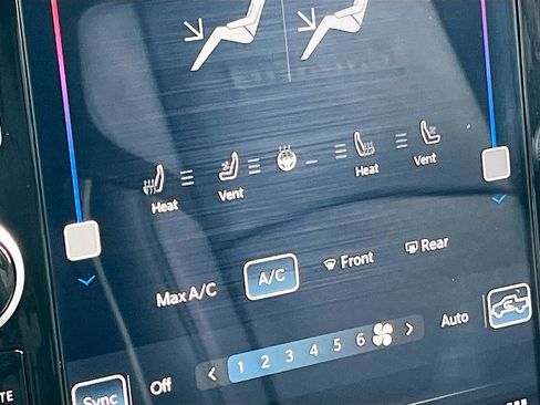 Used 2024 RAM 3500 Laramie w/ Night Edition image 20