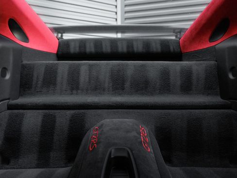 Certified 2019 Porsche 911 GT2 RS RWD image 32