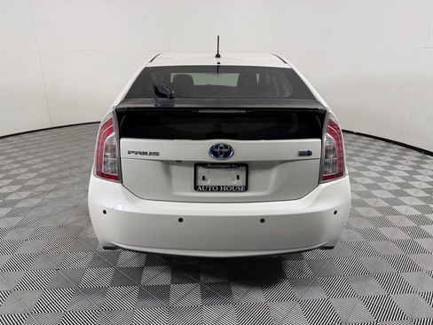 Used 2015 Toyota Prius Two FWD image 7