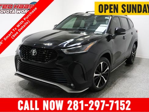 Used 2022 Toyota Highlander XSE image 1