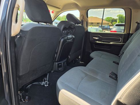 Used 2019 RAM 2500 Big Horn w/ Protection Group AWD/4WD image 9