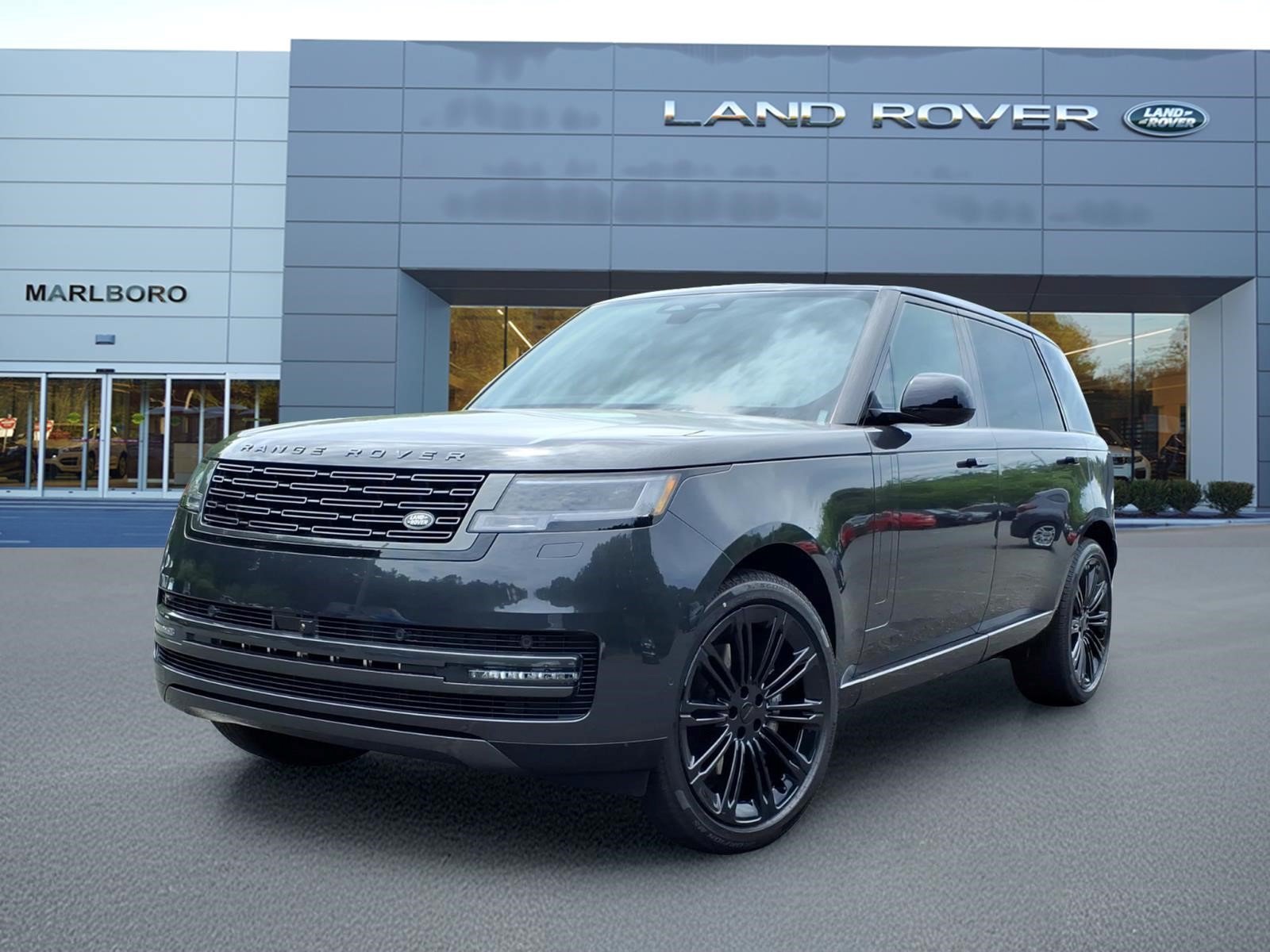 New 2026 Land Rover Range Rover Long Wheelbase SE AWD/4WD image 1