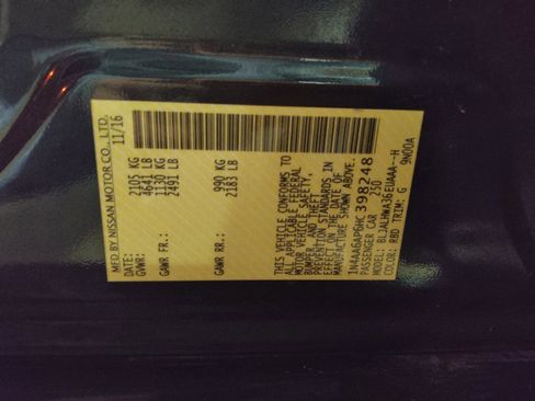 Used 2017 Nissan Maxima Platinum w/ Medallion Package image 33