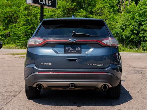 Used 2018 Ford Edge Titanium w/ Equipment Group 301A AWD/4WD image 6
