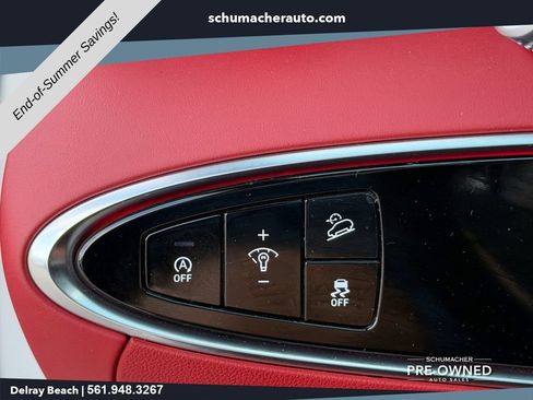 Used 2025 Genesis GV70 2.5T w/ Sport Prestige Package AWD/4WD image 27