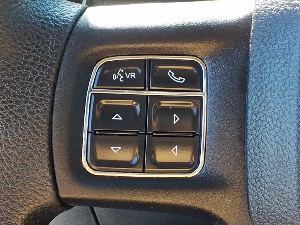 Used 2015 RAM 1500 Express AWD/4WD image 11