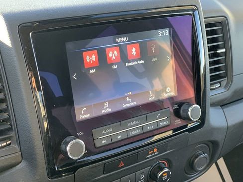 Used 2022 Nissan Frontier S w/ Technology Package image 12