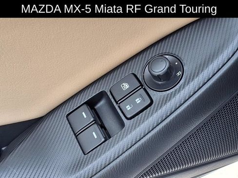 Used 2025 MAZDA MX-5 Miata RF Grand Touring RWD image 23