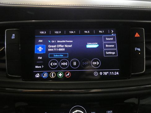Used 2021 Buick Enclave Essence FWD image 12