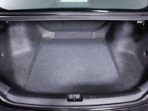 Used 2019 Honda Accord EX image 35