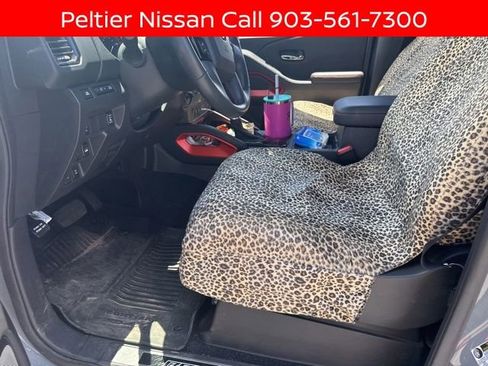 Used 2023 Nissan Frontier PRO-4X w/ Pro Convenience Package AWD/4WD image 8