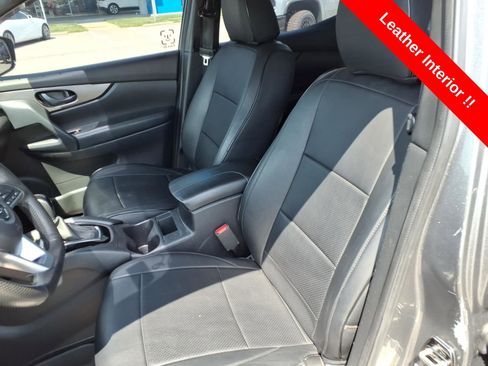 Used 2021 Nissan Rogue Sport S image 15