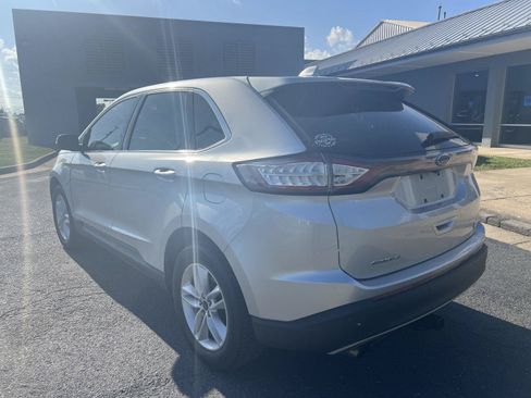 Used 2015 Ford Edge SEL w/ Equipment Group 201A AWD/4WD image 3