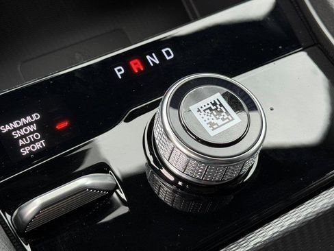 New 2025 Jeep Grand Cherokee L Limited w/ Luxury Tech Group II image 27