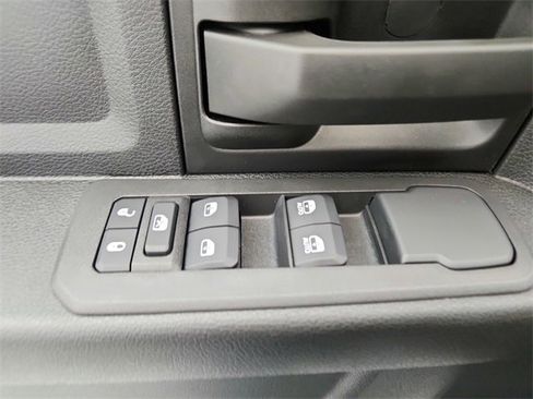 New 2026 RAM 2500 Tradesman w/ Chrome Appearance Group image 28