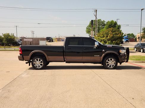 Used 2024 RAM 3500 Limited w/ Towing Technology Group AWD/4WD image 7