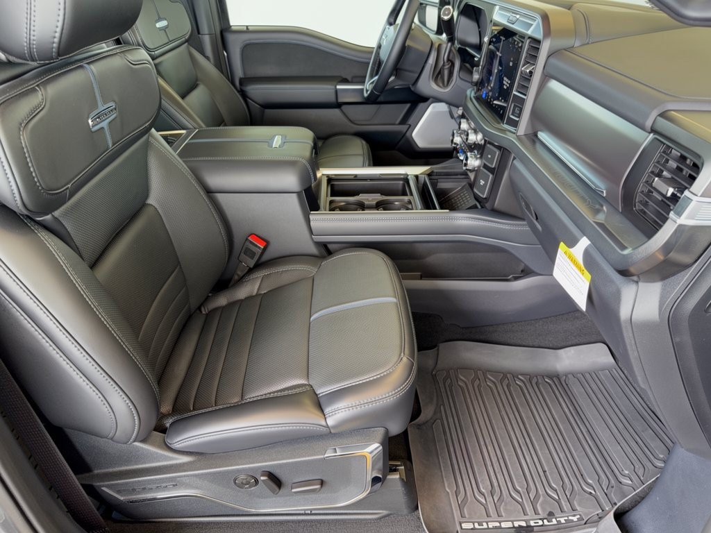 Certified 2026 Ford F250 Platinum AWD/4WD image 30