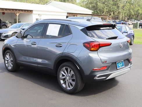 Certified 2022 Buick Encore GX Essence w/ Experience Buick Package FWD image 7