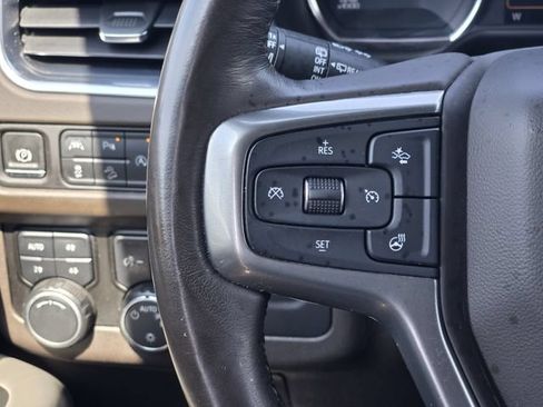 Used 2021 Chevrolet Tahoe Z71 w/ Luxury Package AWD/4WD image 26