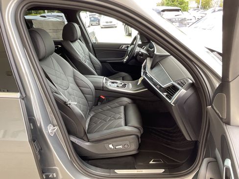 New 2026 BMW X5 xDrive50e w/ Premium Package image 23