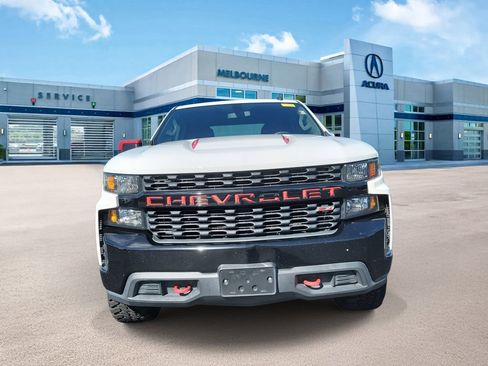 Used 2019 Chevrolet Silverado 1500 Custom Trail Boss w/ Custom Convenience Package image 2