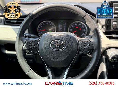 Used 2019 Toyota RAV4 XLE Premium w/ Carpet Mat Package FWD image 14