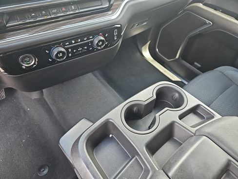 Used 2023 Chevrolet Silverado 1500 LT AWD/4WD image 29
