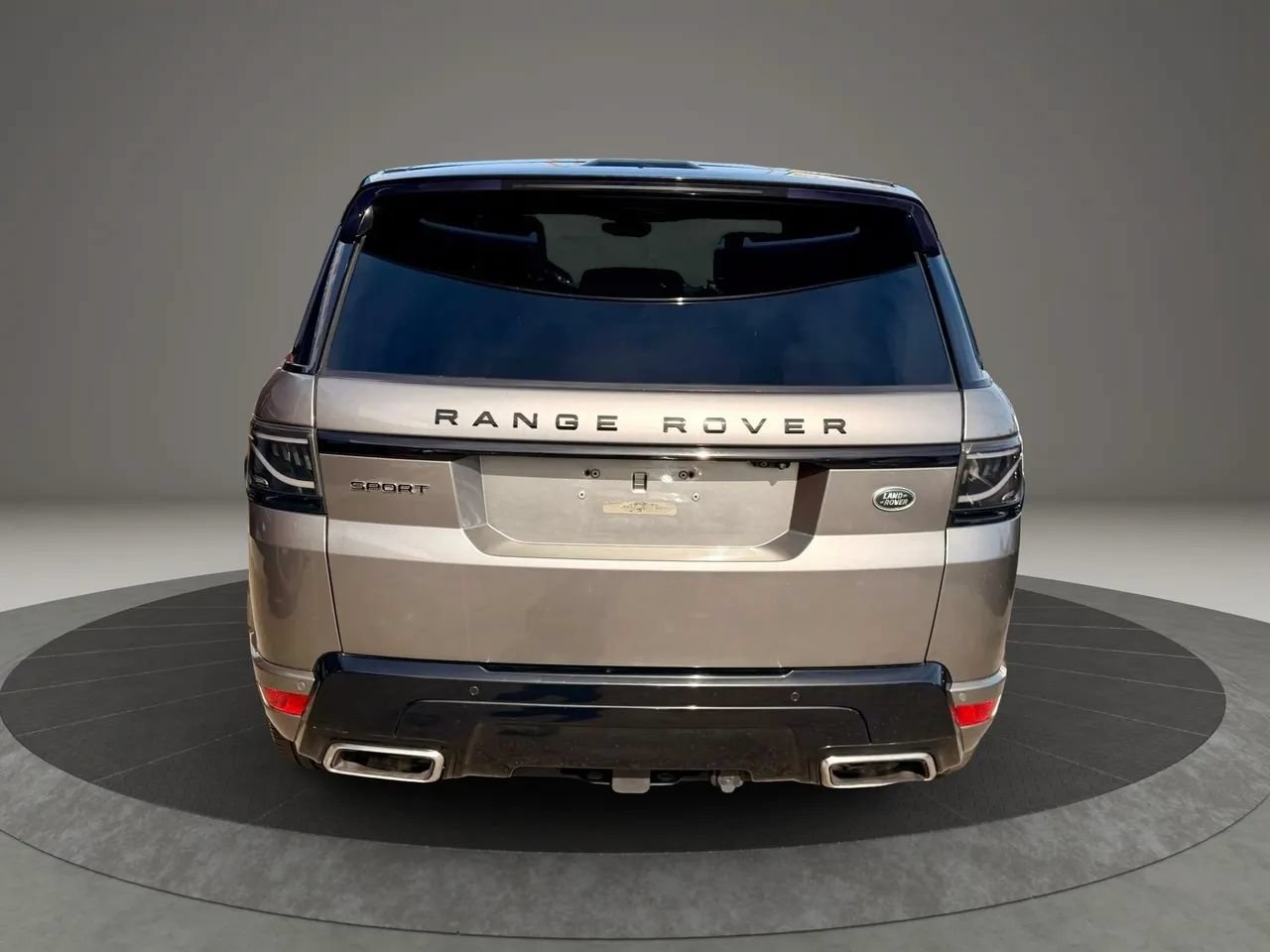 Used 2018 Land Rover Range Rover Sport HSE Dynamic AWD/4WD image 4