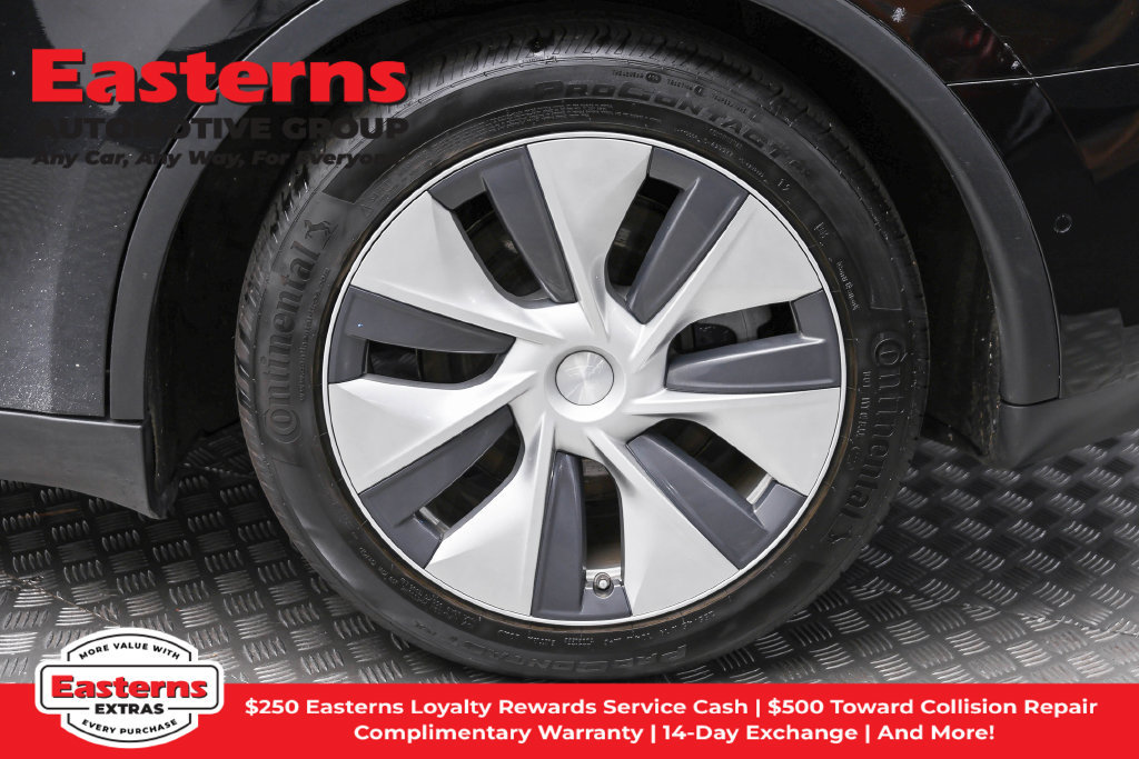 Used 2021 Tesla Model Y Long Range AWD/4WD image 9