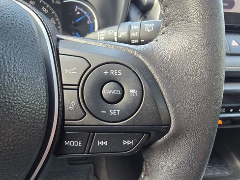 Certified 2023 Toyota RAV4 XLE Premium AWD/4WD image 22