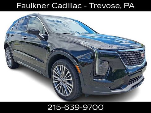Used 2024 Cadillac XT4 Premium Luxury AWD/4WD image 7