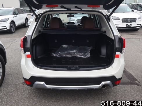 Used 2023 Subaru Forester Touring AWD/4WD image 31
